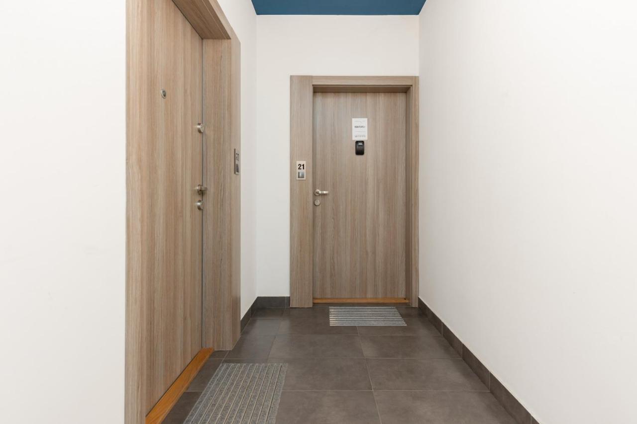 Osiedle Intenso Warszawa Wola By Noclegi Renters Exterior photo